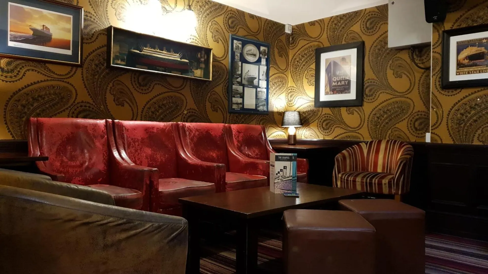 The Grapes Pub Hotel Southampton